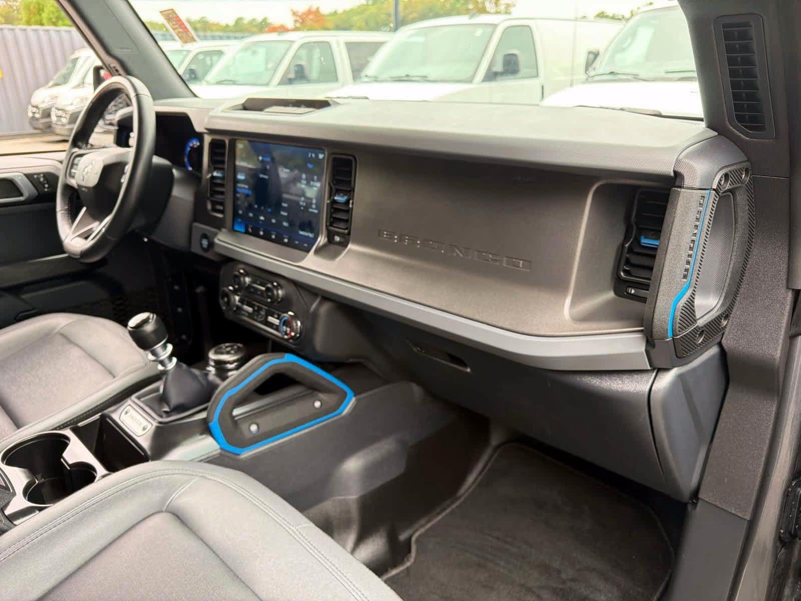 Used 2024 Ford Bronco Black Diamond AWD/4WD image 10