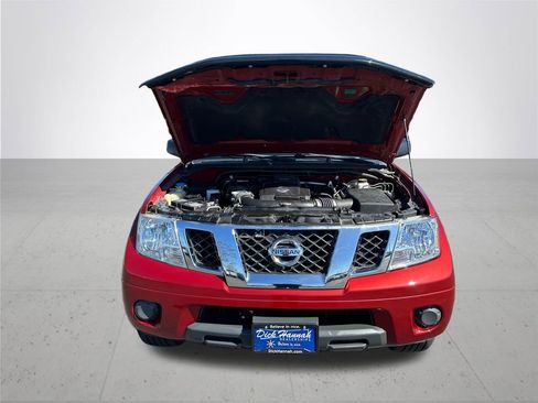 Used 2019 Nissan Frontier SV image 4