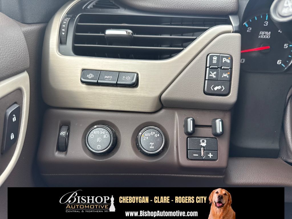 Used 2019 GMC Yukon Denali w/ Denali Ultimate Package AWD/4WD image 23