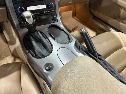 Used 2006 Chevrolet Corvette Convertible w/ Preferred Equipment Group image 14