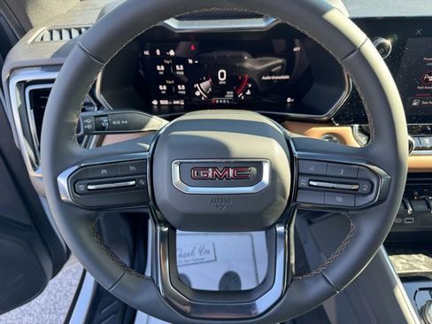 New 2026 GMC Canyon AT4 image 19