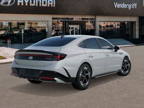 New 2026 Hyundai Sonata SEL image 4