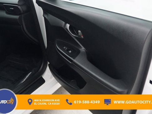 Used 2019 Hyundai Veloster 2.0 image 15