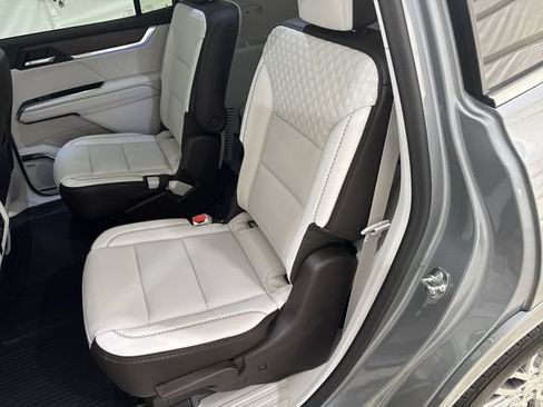 New 2026 GMC Acadia Denali w/ Super Cruise Package AWD/4WD image 26