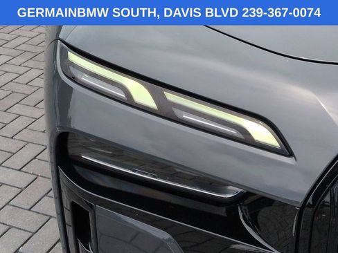 Used 2023 BMW 740i RWD image 11