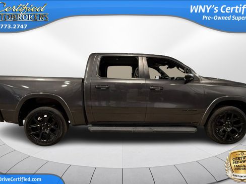 Used 2021 RAM 1500 Laramie AWD/4WD image 4