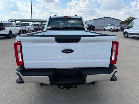 New 2026 Ford F250 XL w/ XL Chrome Package image 7