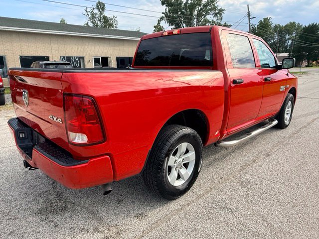 Used 2018 RAM 1500 Express AWD/4WD image 12