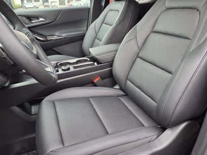 New 2026 Chevrolet Equinox LT w/ Convenience Package II