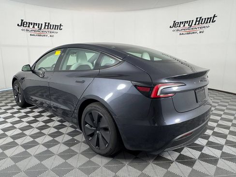 Used 2025 Tesla Model 3 RWD image 9