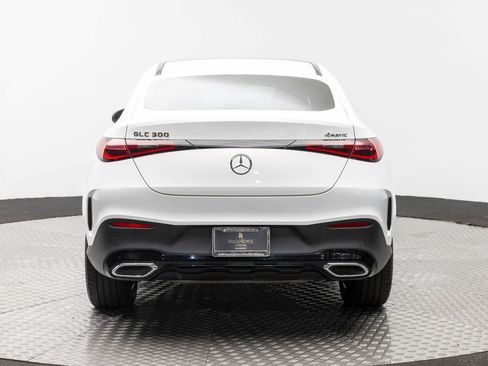 Used 2026 Mercedes-Benz GLC 300 4MATIC image 5