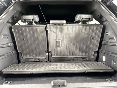 Certified 2024 Toyota Sequoia Platinum image 40