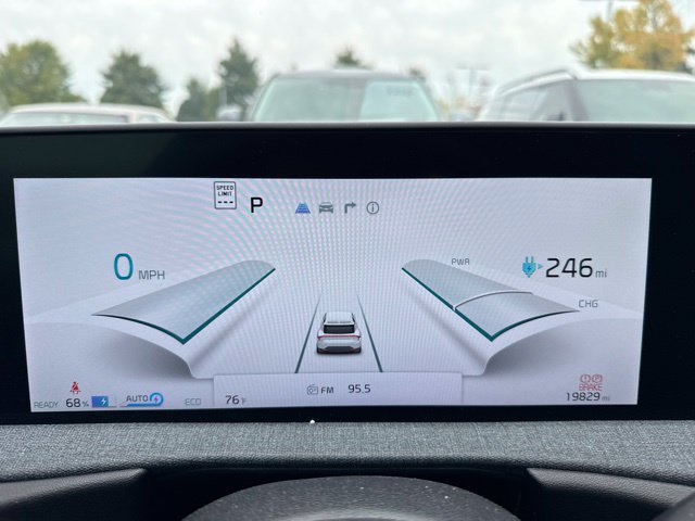 Certified 2024 Kia EV6 Light RWD image 10