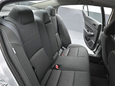 Used 2025 Nissan Altima 2.5 SV image 22