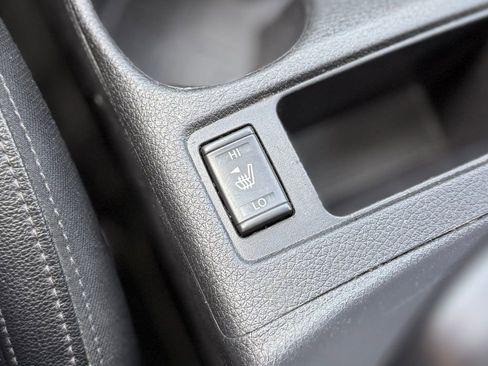 Used 2020 Nissan Rogue SL image 12