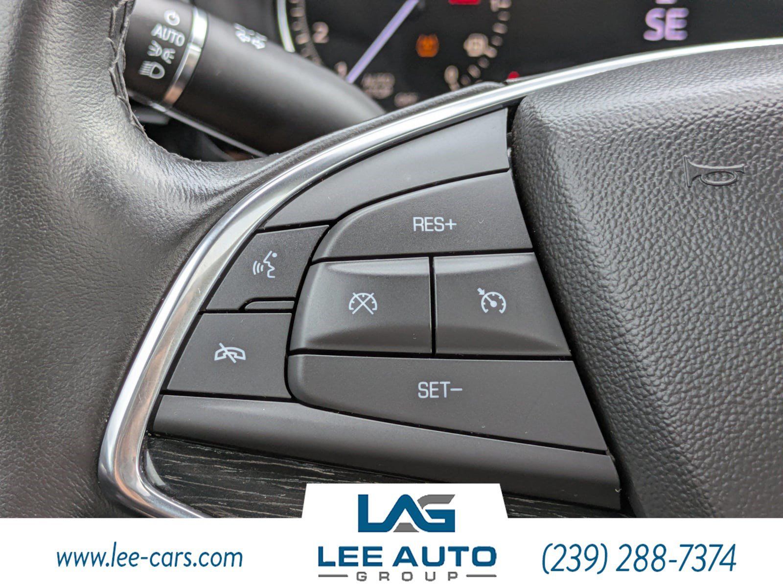 Used 2020 Cadillac XT5 Premium Luxury FWD image 21