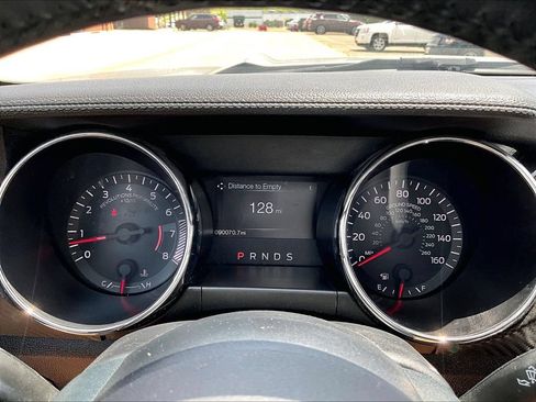 Used 2016 Ford Mustang Coupe RWD image 16