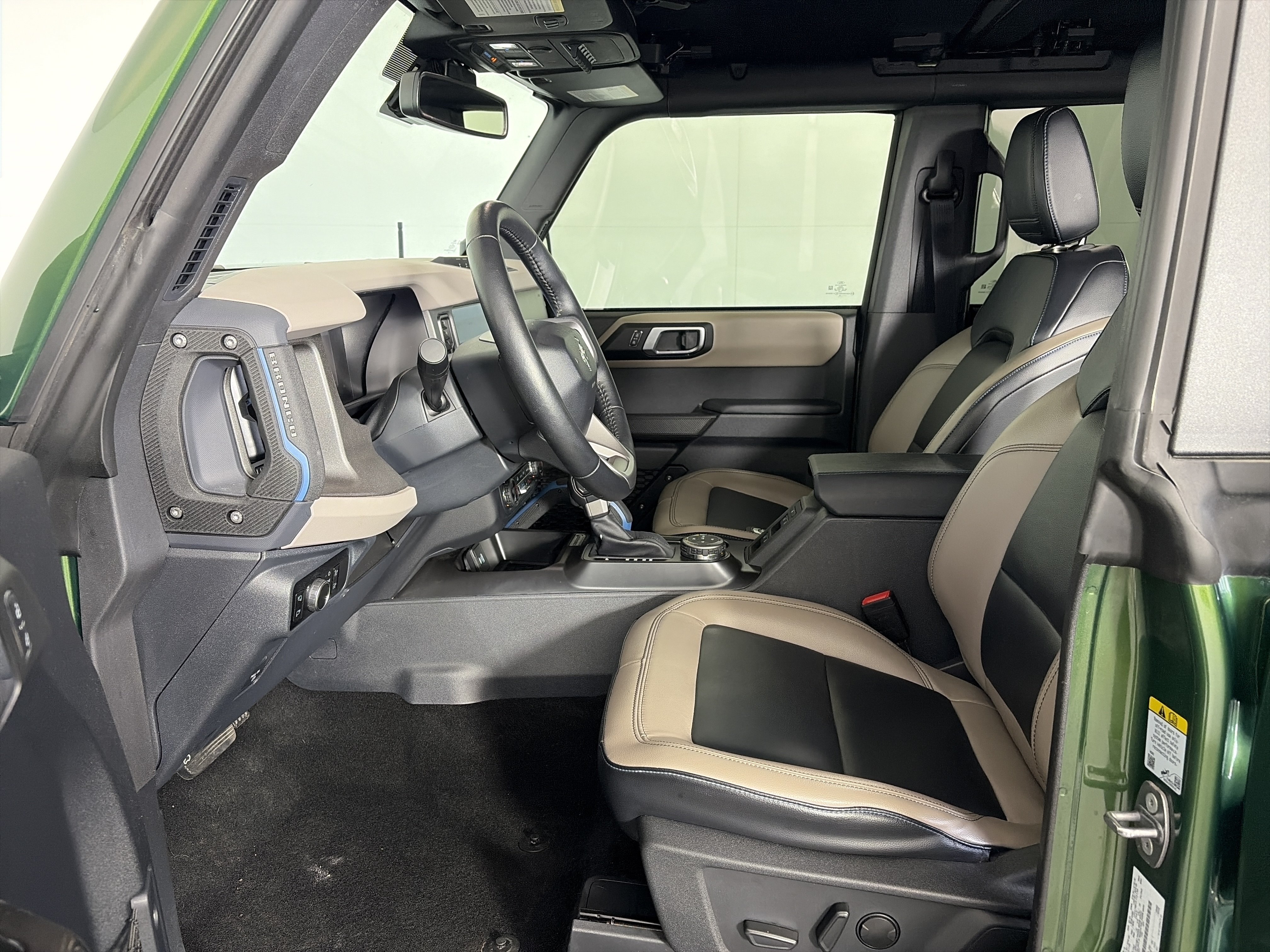 Used 2024 Ford Bronco Wildtrak AWD/4WD image 6