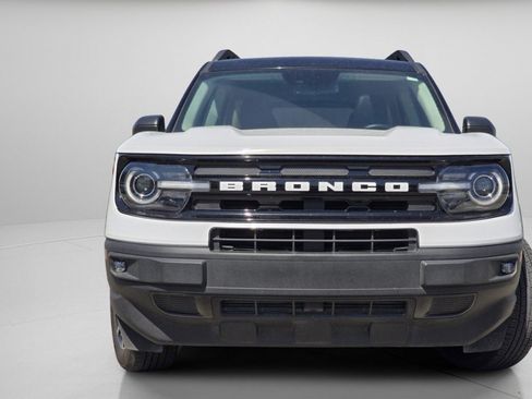 Certified 2022 Ford Bronco Sport Outer Banks w/ Tech Package AWD/4WD image 3