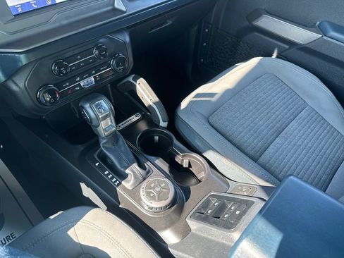 Used 2022 Ford Bronco Outer Banks AWD/4WD image 18