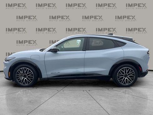 Used 2024 Ford Mustang Mach-E Premium image 2