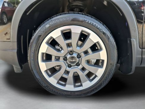 Certified 2024 Honda Passport EX-L image 31