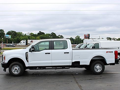 Used 2026 Ford F250 XL AWD/4WD image 6