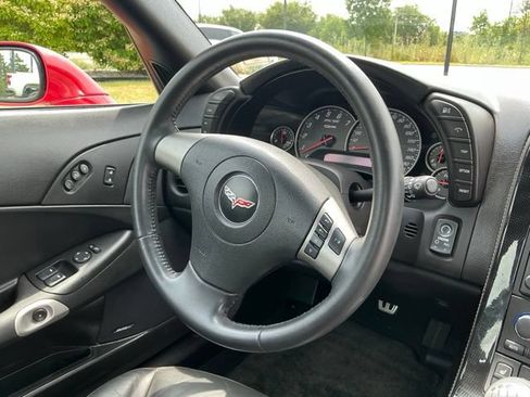 Used 2008 Chevrolet Corvette Z06 w/ Preferred Equipment Group RWD image 21
