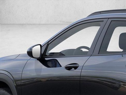 New 2026 Chevrolet Trax LT image 12