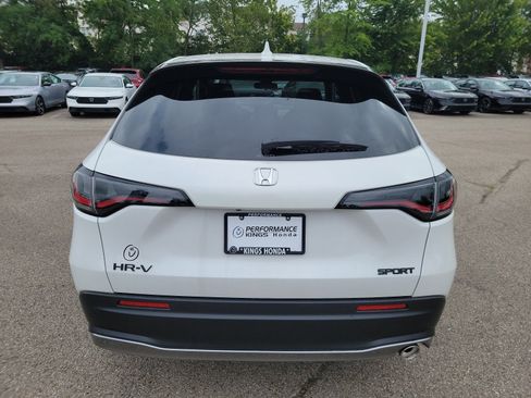 Used 2026 Honda HR-V Sport image 23