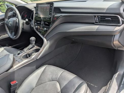 Used 2022 Toyota Camry XSE FWD image 26
