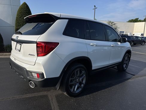 Used 2023 Honda Passport EX-L image 4