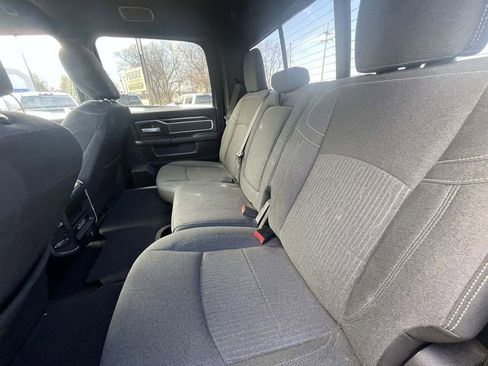Used 2019 RAM 2500 Big Horn image 9