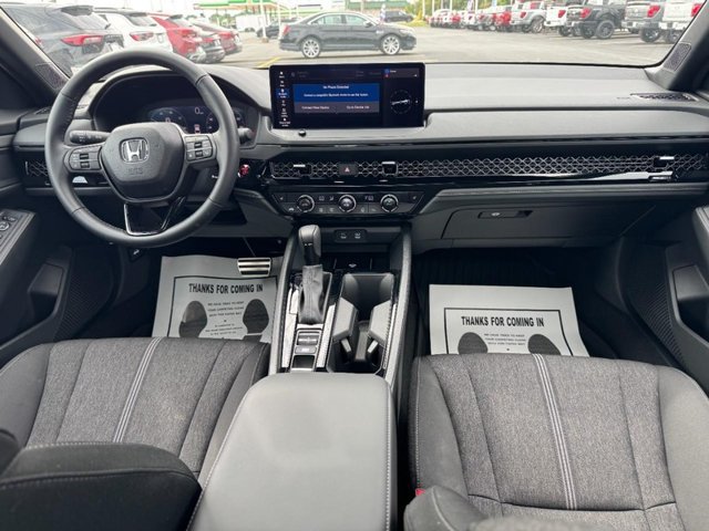 Used 2025 Honda Accord Sport image 11