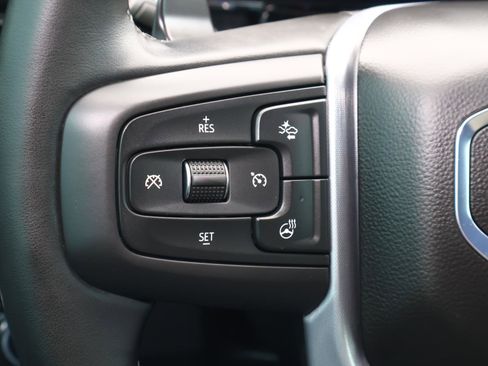 Used 2025 GMC Sierra 1500 Elevation image 25