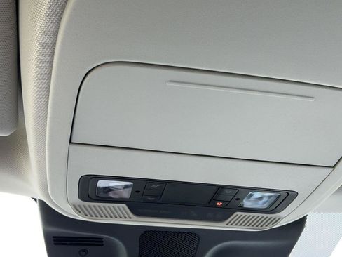 New 2026 Ford Expedition Active RWD image 19