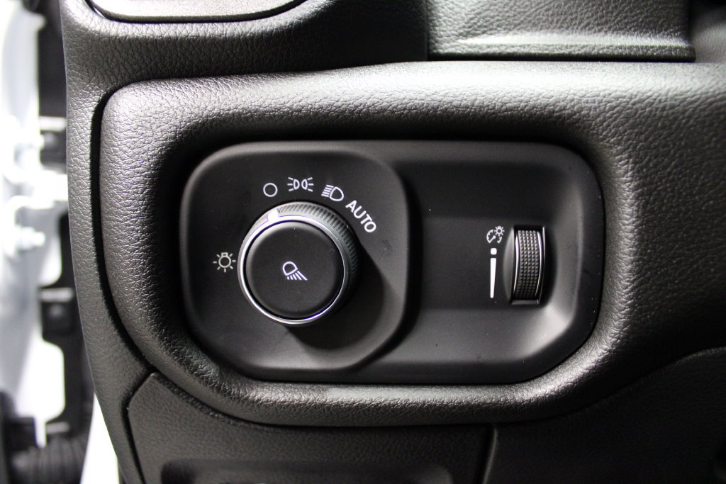 New 2026 RAM 1500 Tradesman AWD/4WD image 11