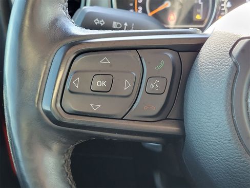 Used 2021 Jeep Gladiator Sport image 17