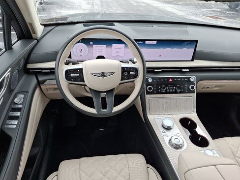 Certified 2025 Genesis GV80 3.5T Prestige image 11
