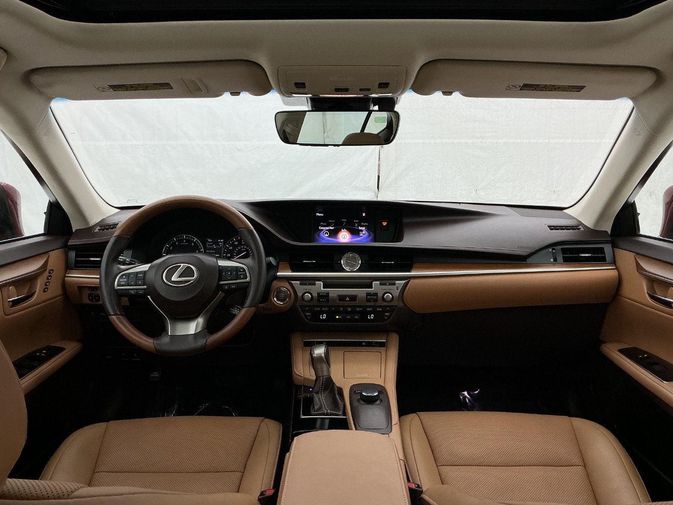Used 2017 Lexus ES 350 w/ Premium Package FWD image 28
