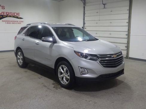 Used 2020 Chevrolet Equinox Premier image 5