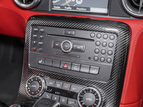 Used 2012 Mercedes-Benz SLS AMG Coupe image 40