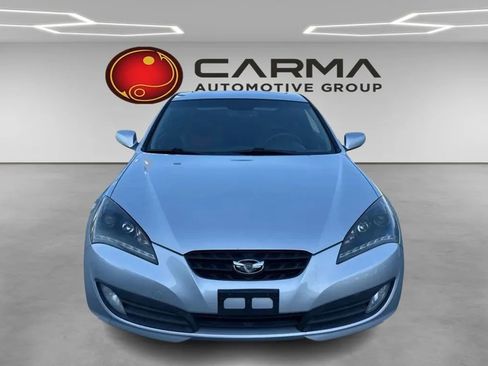 Used 2010 Hyundai Genesis 2.0T RWD image 8