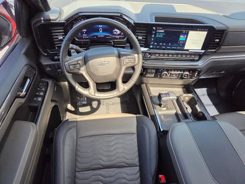 Certified 2024 Chevrolet Silverado 1500 ZR2 w/ Technology Package AWD/4WD image 9
