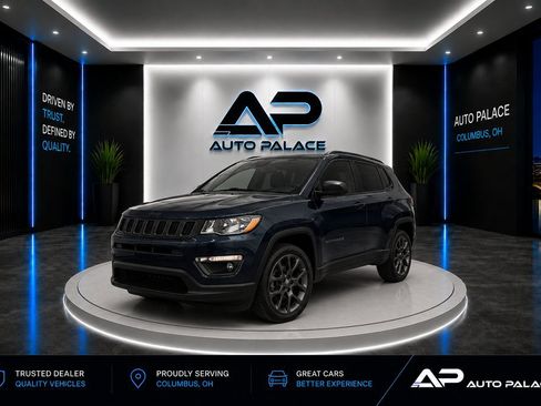 Used 2021 Jeep Compass Latitude AWD/4WD image 1