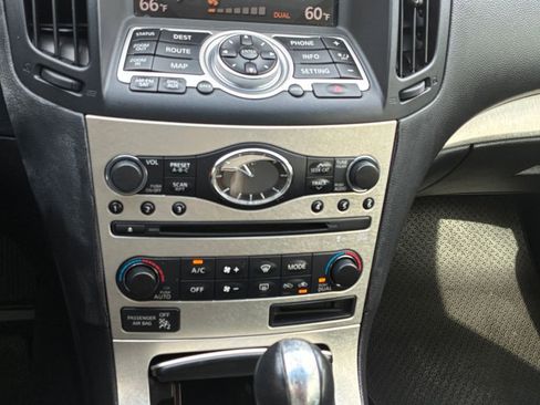 Used 2008 INFINITI G35 Journey w/ Premium Pkg image 10