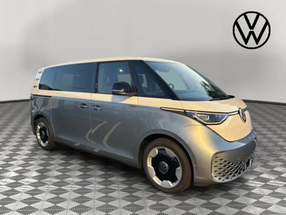 New 2025 Volkswagen ID. Buzz Pro S Plus