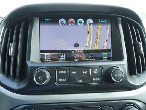 Used 2017 Chevrolet Colorado LT image 10