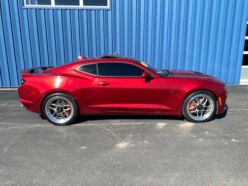 Used 2021 Chevrolet Camaro SS image 13