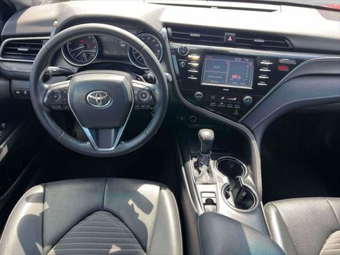 Certified 2020 Toyota Camry SE AWD/4WD image 12
